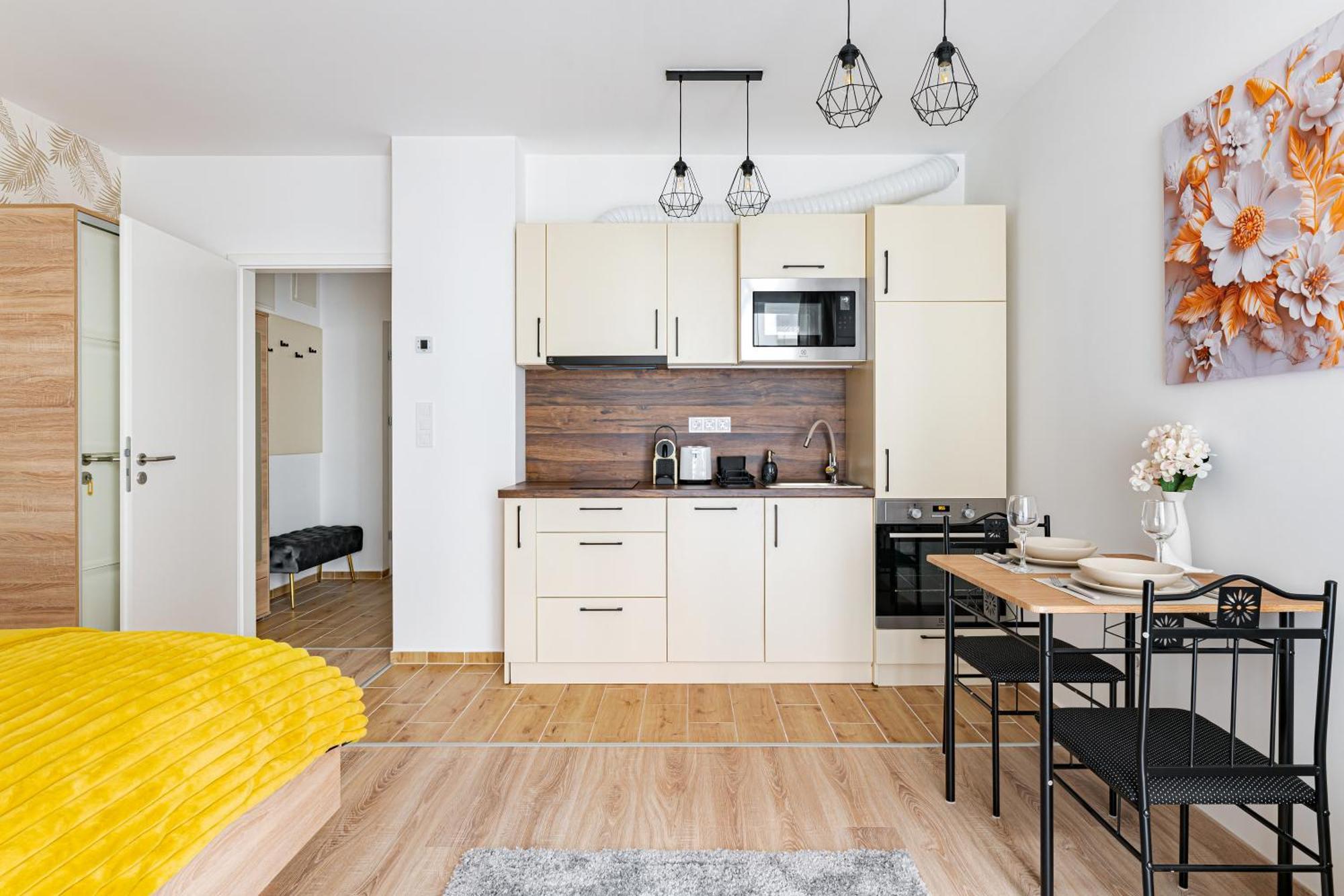 Spirit Apartments By Urbanrent Budapest Exterior photo